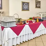 Comfort Inn & Suites Goodearth Perth 
